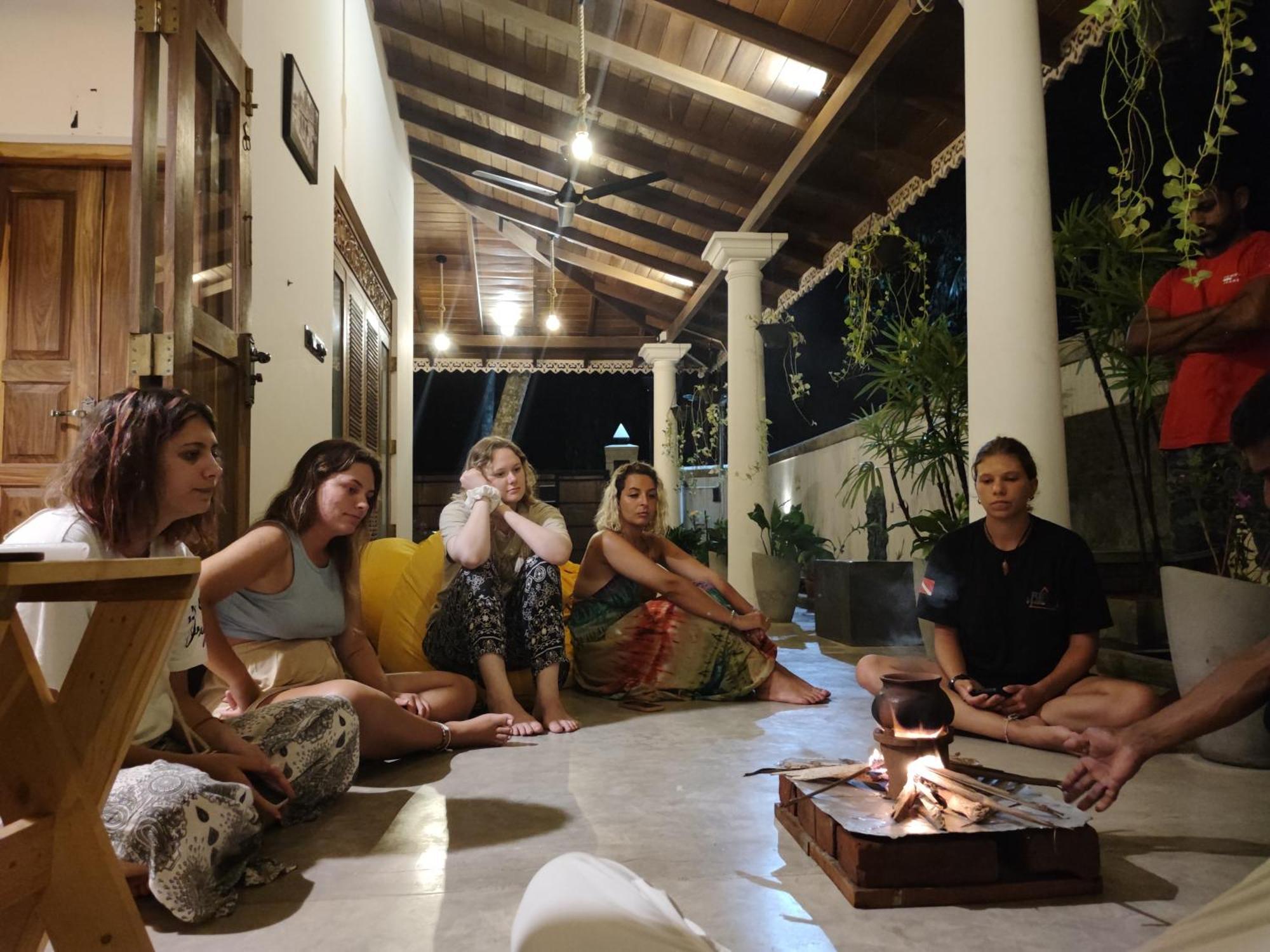Sixth Sense Hostel Unawatuna Eksteriør billede